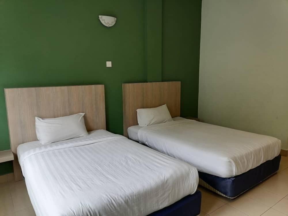 S2 Hotel Seremban Extérieur photo